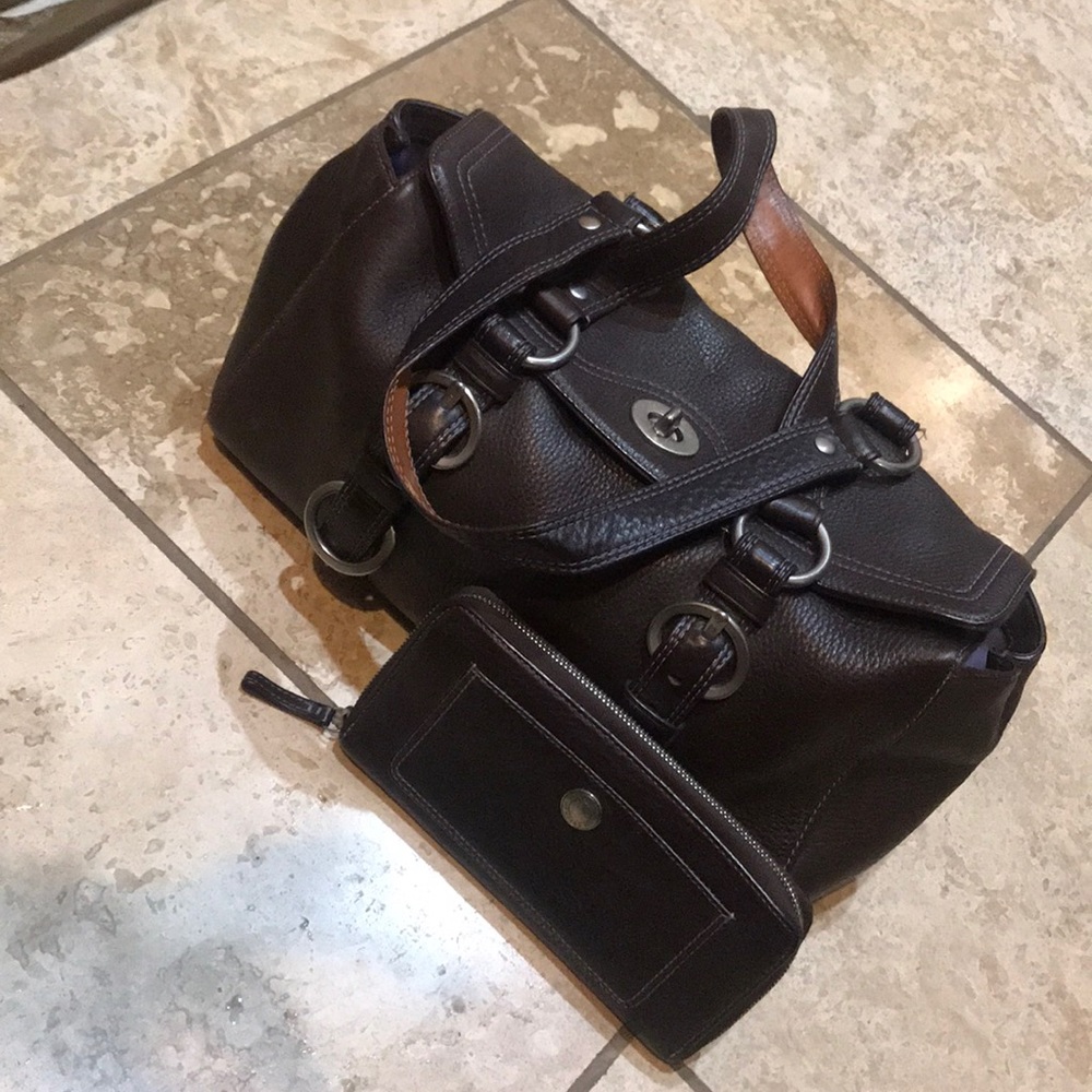 Authentic Coach Purse & Wallet